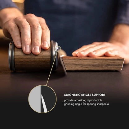 SharpEase ™ Rolling Knife Sharpener